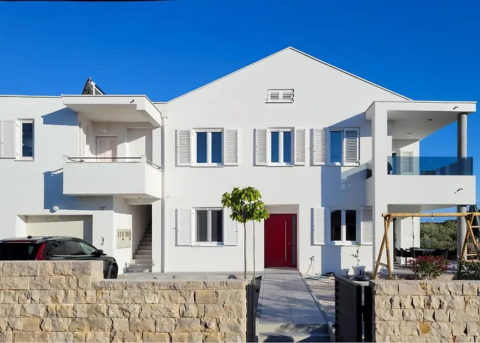 Gorgeous In * Bibinje